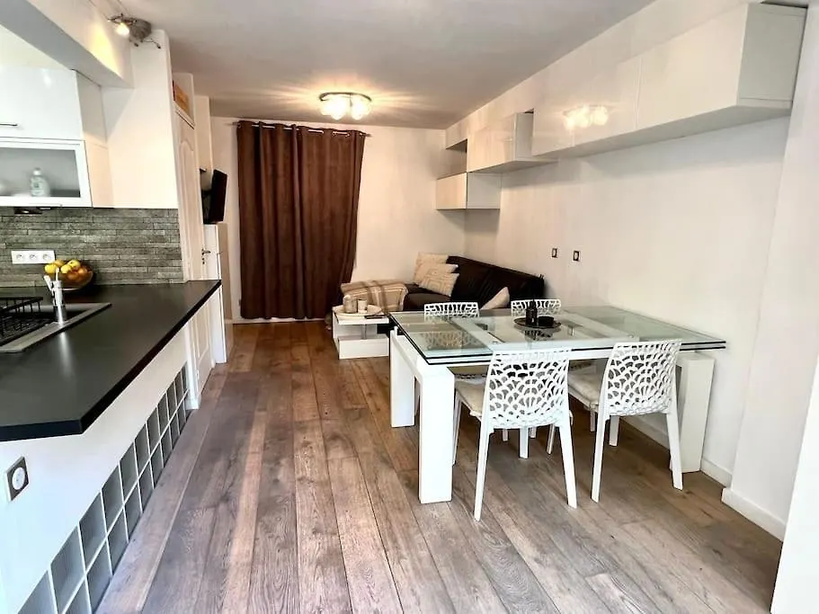 Apartment Champs-Elysees - Arc De Triomphe - 2 Pieces - 4P Paris